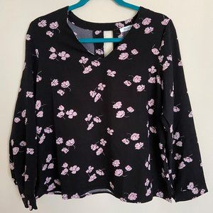 Ricki's Women's Long Sleeve V-Neck Floral Blouse Size 10
